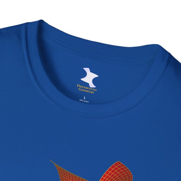 Softstyle T-Shirt: Kuen's Surface Red - Image 12