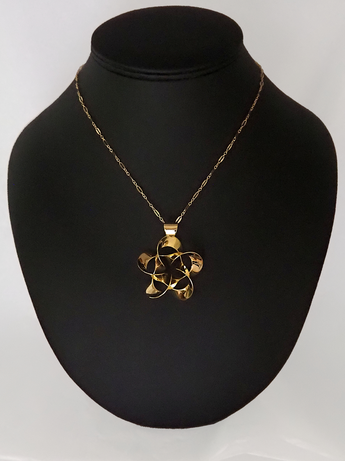 Anemone 5,2 Necklace
