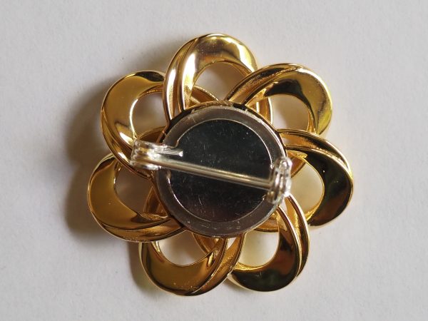 Anemone Brooch - Image 6