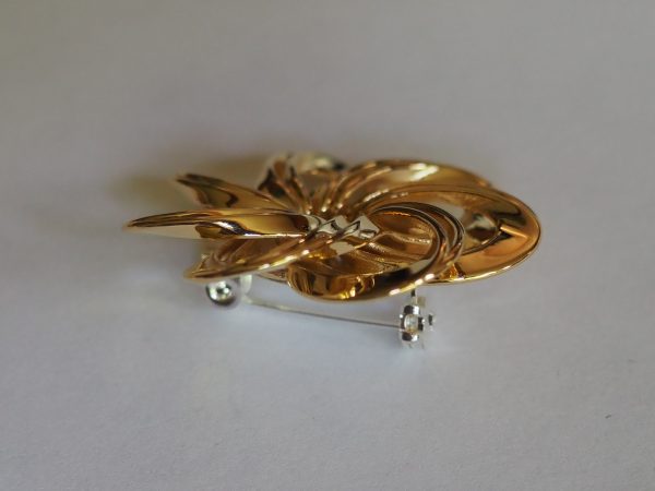 Anemone Brooch - Image 8