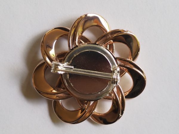 Anemone Brooch - Image 2
