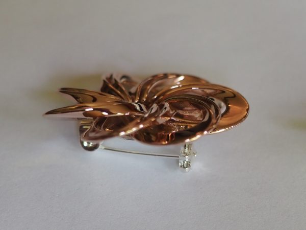 Anemone Brooch - Image 4